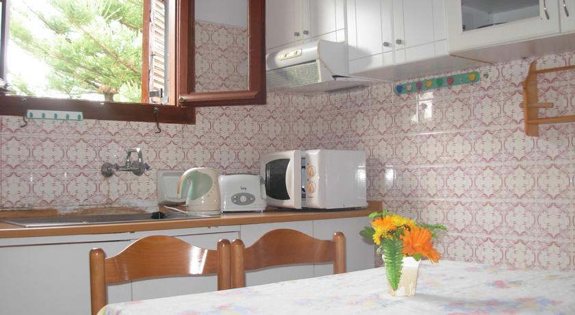 Harry'S Bar & Apartments 2 Ахараві Номер фото